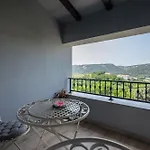 Harmony House Vito - Happy Lopar