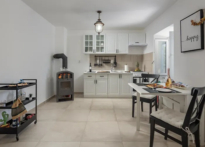 Harmony House Vito - Happy Apartamento Lopar